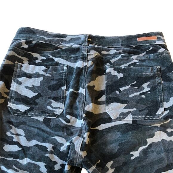 ANTHROPOLOGIE Pilcro And The Letterpress Camo Corduroy Pants EUC - Picture 15 of 16
